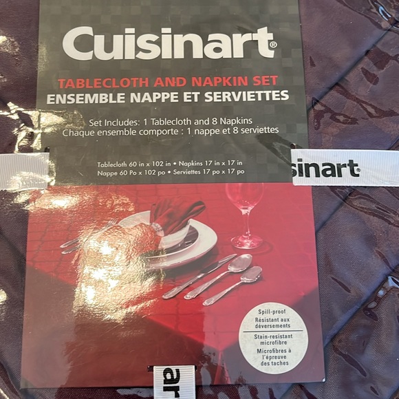 Table cloth and napkin set - Picture 2 of 3